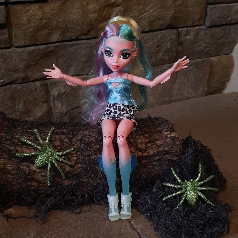 Monster High Lagoo A Blue Gen 3 - Picture 3 of 5